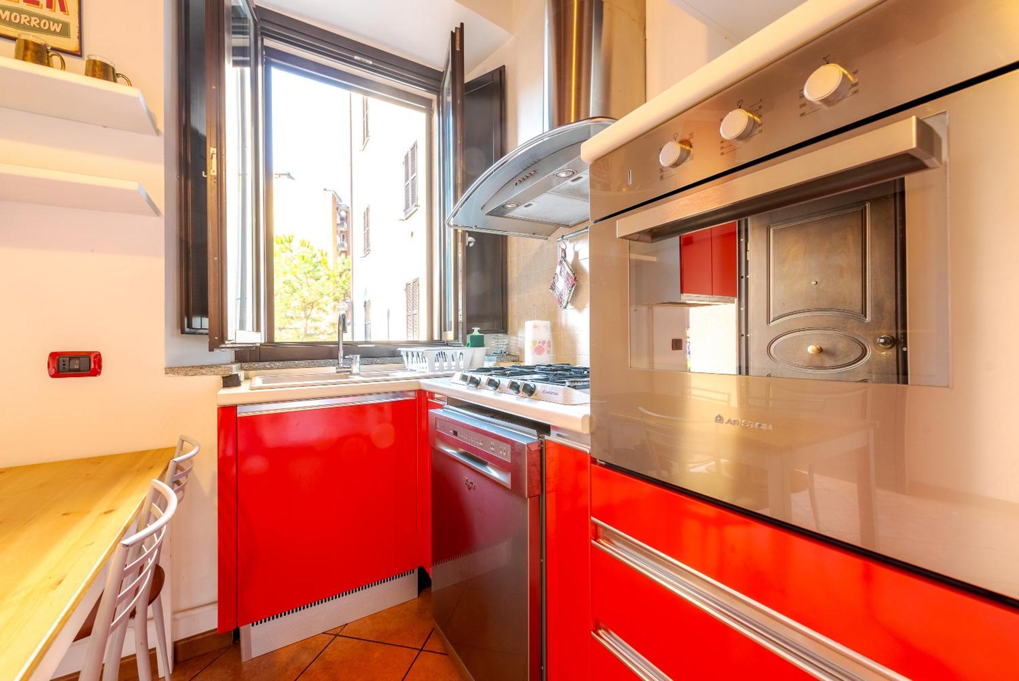 Guest Planet - Rosso Milano Apartment - Navigli Area Buitenkant foto